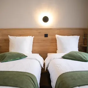 hotel-vauban.luxembourghotelsguide.com/