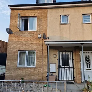 Mile End Budget , Londra Regno Unito
