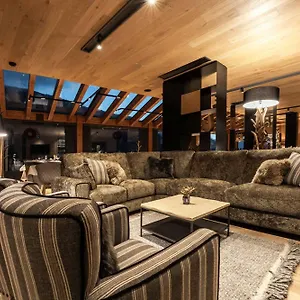 Naudi Boutique Adults Only *** Soldeu